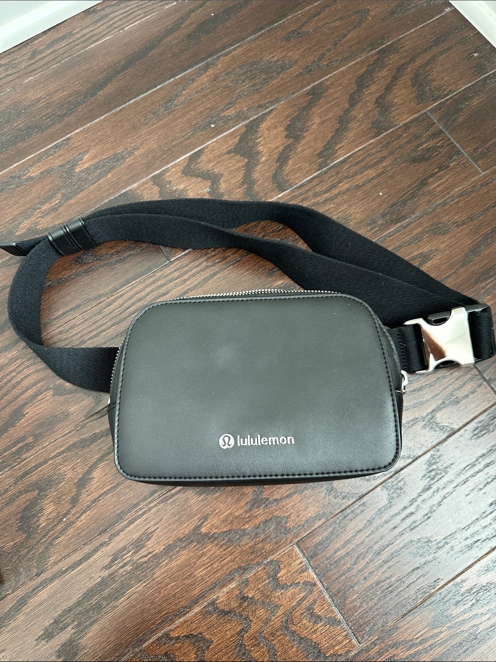 lululemon athletica Black Men's Belt Bag with Silver Hardware